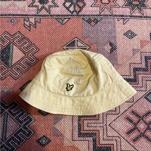 Lyle & Scott Cream Bucket Hat